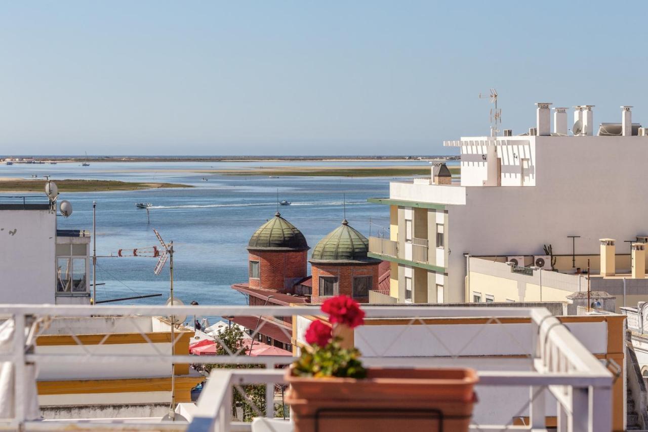 Al - Alojamento Local Pension Bicuar Hotel Olhao Bagian luar foto